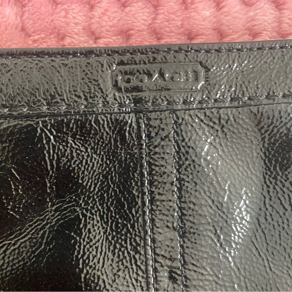 Vintage Coach Black Patent Leather Clutch/ Lg Wristlet - Picture 4 of 7